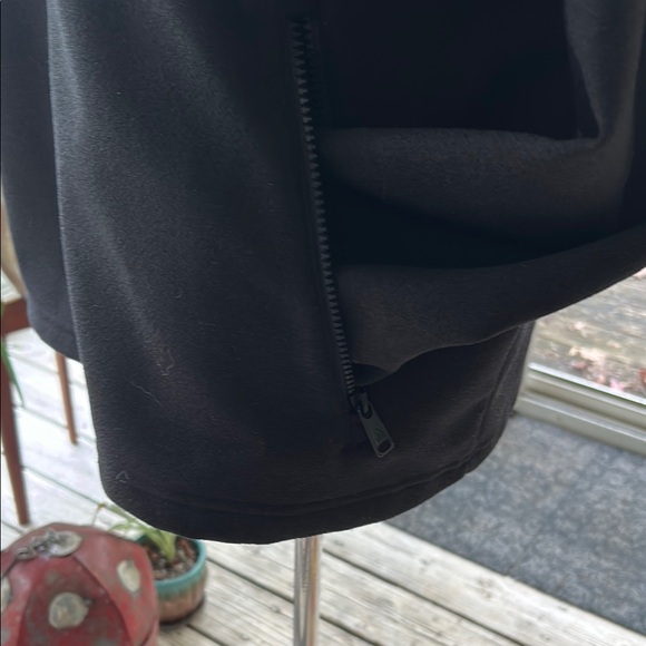 The North Face Black Full-Zip Hoodie - Picture 3 of 7